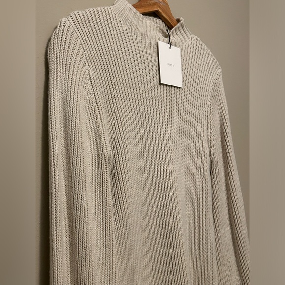 NWT - DISSH HENLEY STONE SLEEVED KNIT TUNIC - Picture 3 of 4